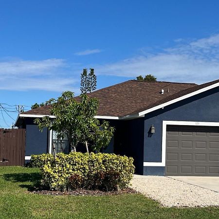 Debbie'S 3-Bedroom Apartment In A Duplex Cape Coral Zewnętrze zdjęcie