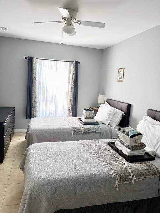 Debbie'S 3-Bedroom Apartment In A Duplex Cape Coral Zewnętrze zdjęcie