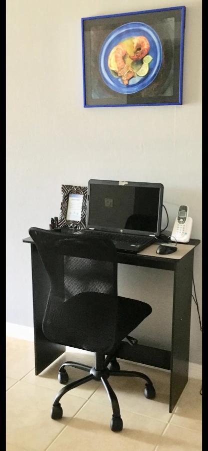 Debbie'S 3-Bedroom Apartment In A Duplex Cape Coral Zewnętrze zdjęcie